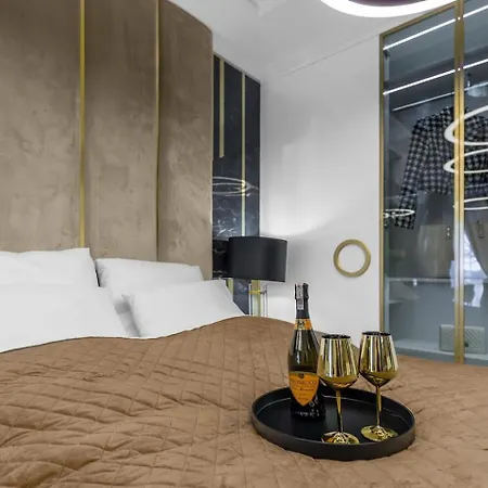 Z Jacuzzi Na Polu Golfowym Sierra Golf Homessimo Stars