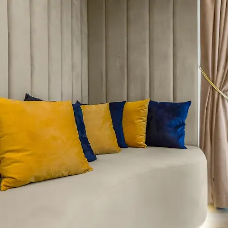 Z Jacuzzi Na Polu Golfowym Sierra Golf Homessimo Stars * Gowinko