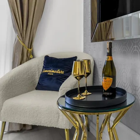 Z Jacuzzi Na Polu Golfowym Sierra Golf Homessimo Stars Villa *