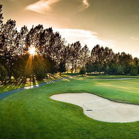 ヴィラ Z Jacuzzi Na Polu Golfowym Sierra Golf Homessimo Stars *